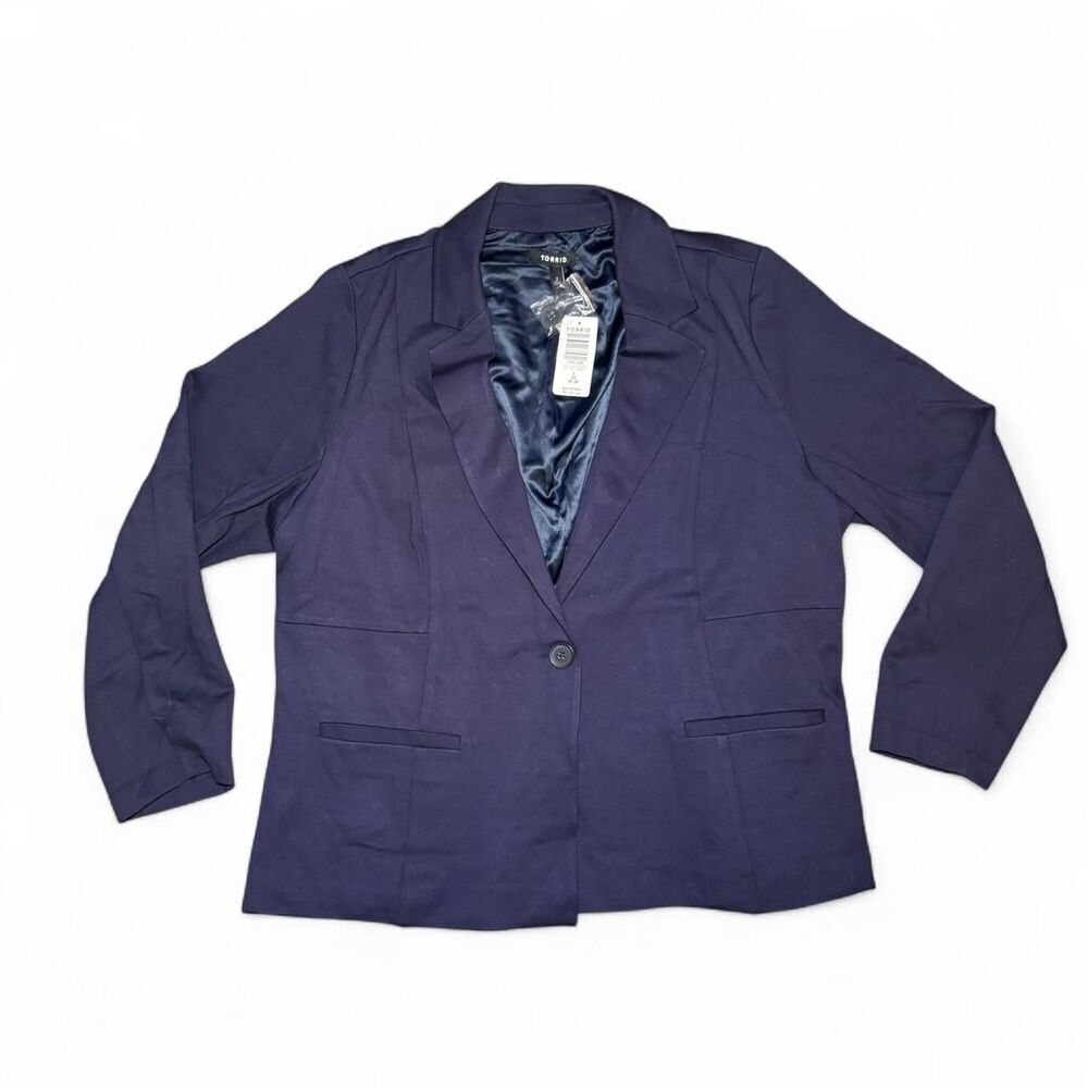 Torrid Women’s Size 2 Navy Blue Blazer NWT Stretch One Button Lined Jacket